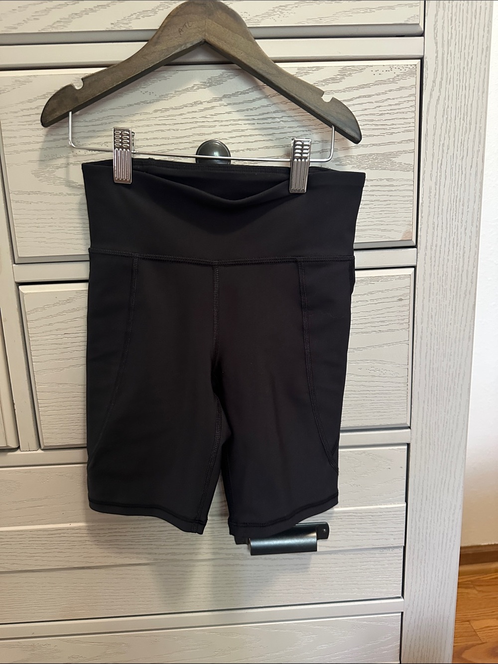 Girls Old Navy High-Rise Black Bike Shorts